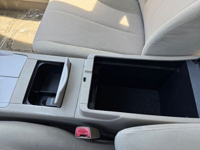 2011 Toyota Camry LE FWD