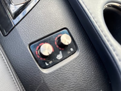 2014 Toyota Avalon XLE FWD