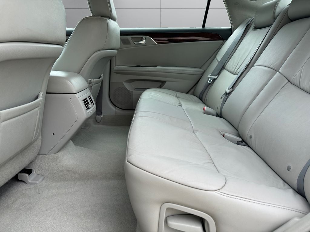 2009 Toyota Avalon XLS FWD