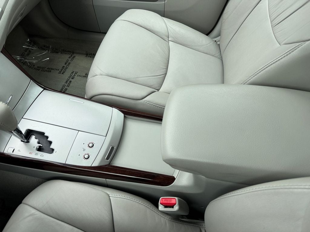 2009 Toyota Avalon XLS FWD