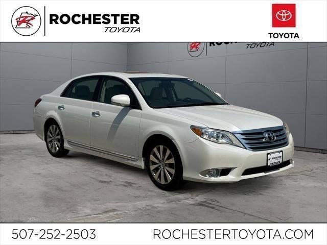 2012 Toyota Avalon Limited FWD