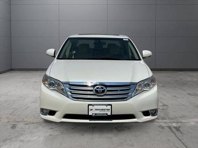 2012 Toyota Avalon Limited FWD