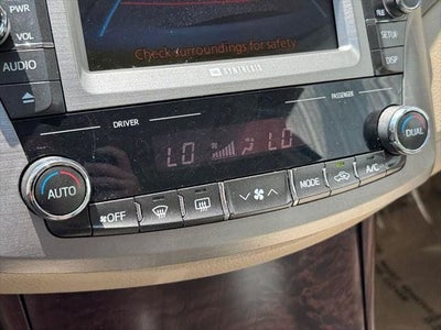 2012 Toyota Avalon Limited FWD