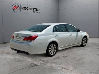 2012 Toyota Avalon Limited FWD