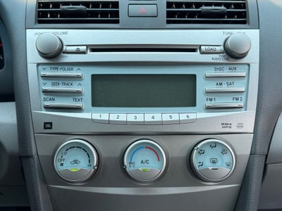 2009 Toyota Camry LE FWD