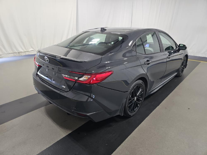 2023 Toyota Camry LE FWD