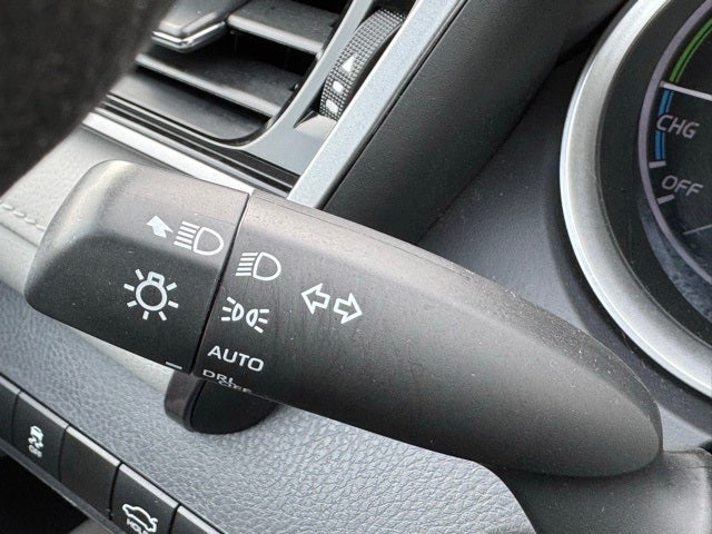 2023 Toyota Camry Hybrid LE FWD