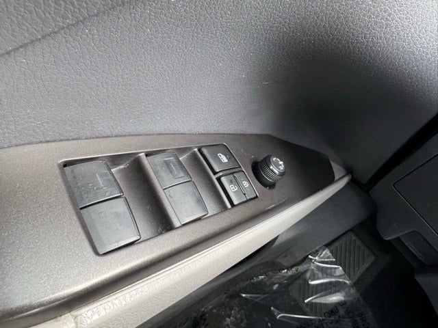 2023 Toyota Camry Hybrid LE FWD