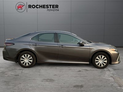 2024 Toyota Camry Hybrid LE FWD
