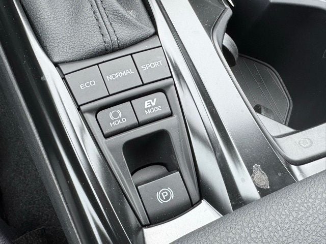 2026 Toyota Camry LE - Photo 17