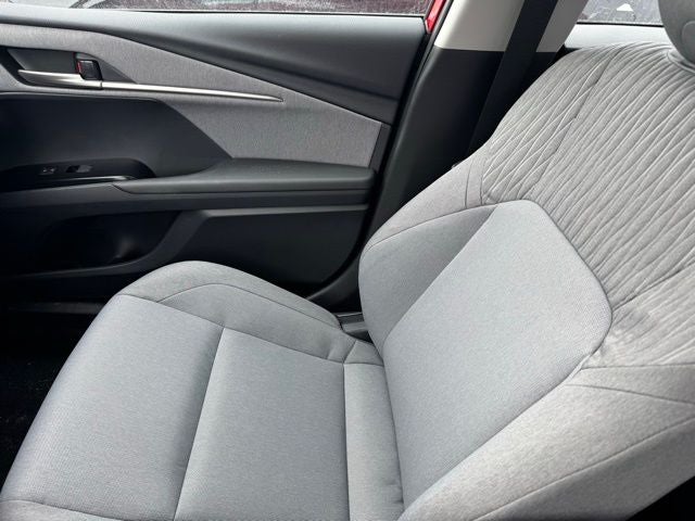 2026 Toyota Camry LE - Photo 22