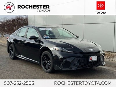 2025 Toyota Camry SE FWD