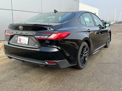 2025 Toyota Camry SE FWD