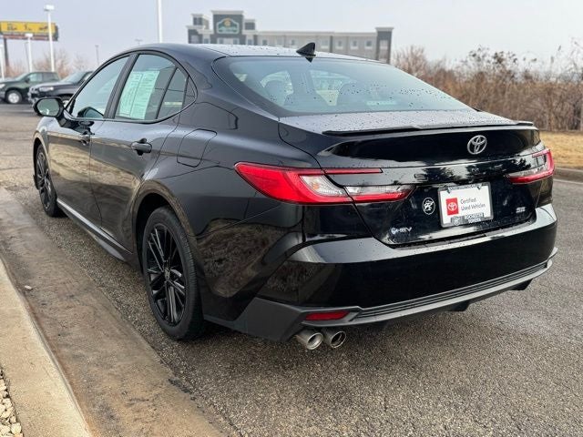 2025 Toyota Camry SE FWD