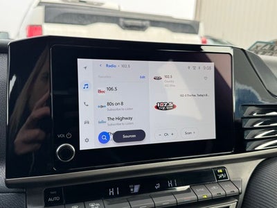 2025 Toyota Camry SE FWD