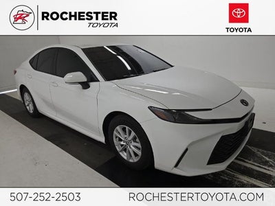 2025 Toyota Camry LE FWD