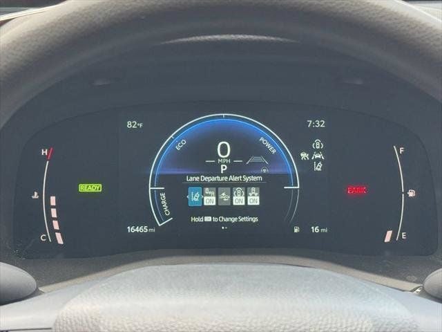 2025 Toyota Camry LE FWD