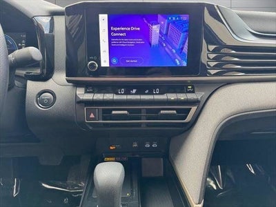 2025 Toyota Camry LE FWD