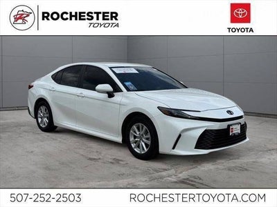 2025 Toyota Camry LE FWD