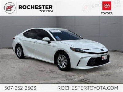 2025 Toyota Camry LE FWD