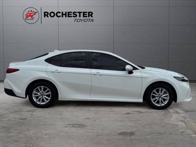 2025 Toyota Camry LE FWD