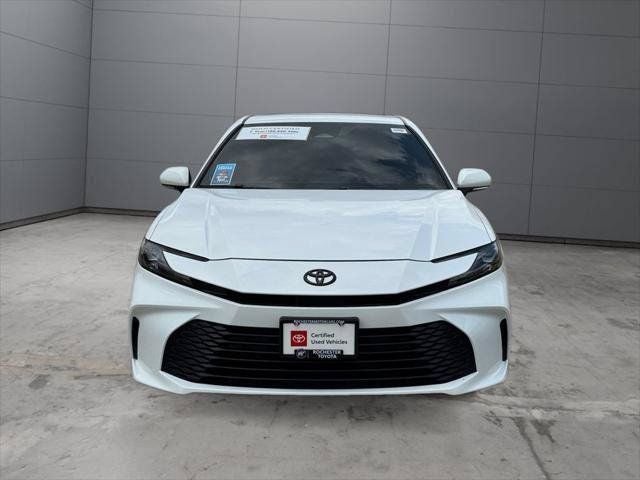 2025 Toyota Camry LE FWD