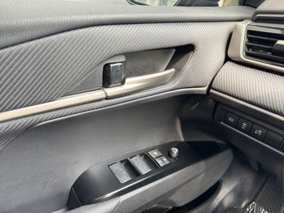 2025 Toyota Camry SE FWD