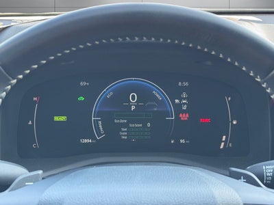 2025 Toyota Camry SE FWD