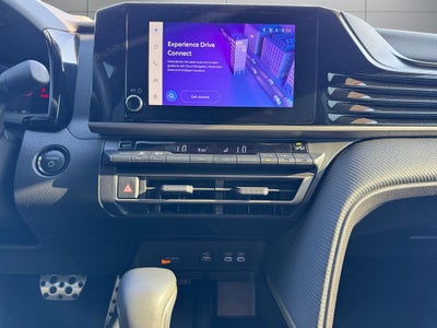 2025 Toyota Camry SE FWD