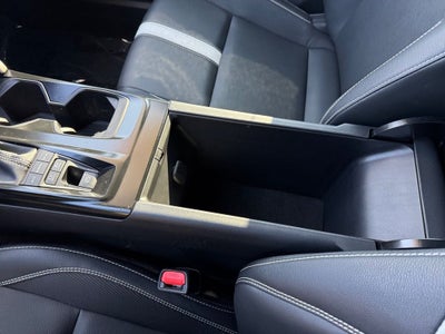2025 Toyota Camry SE FWD