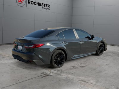 2025 Toyota Camry SE FWD