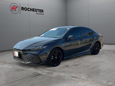 2025 Toyota Camry SE FWD