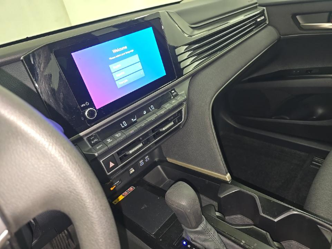 2025 Toyota Camry LE FWD