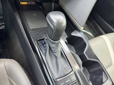 2025 Toyota Camry SE FWD