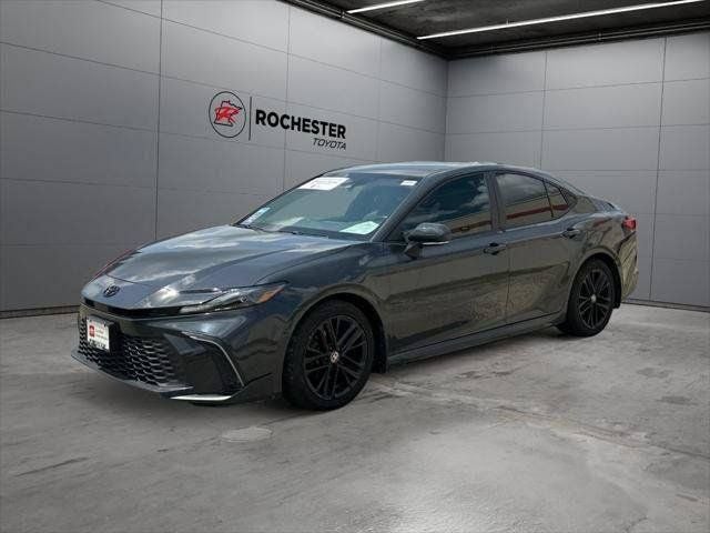2025 Toyota Camry SE FWD