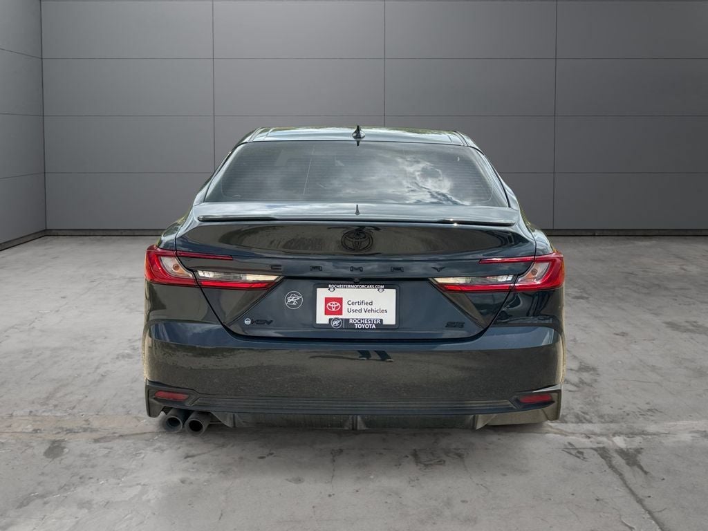 2025 Toyota Camry SE FWD