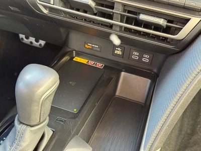 2025 Toyota Camry SE FWD