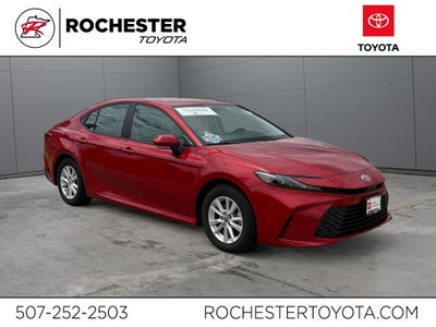 2025 Toyota Camry LE FWD