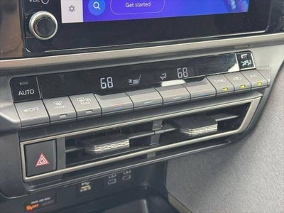 2025 Toyota Camry LE FWD