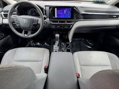 2025 Toyota Camry LE FWD
