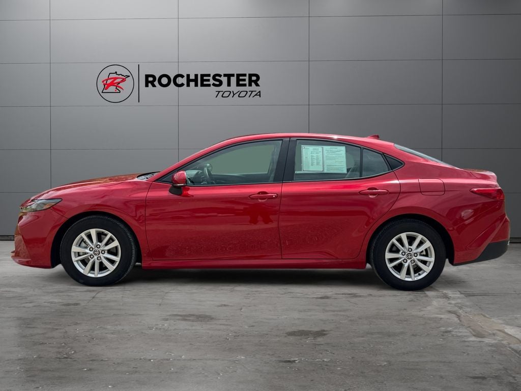 Used 2025 Toyota Camry LE with VIN 4T1DAACK5SU079609 for sale in Rochester, Minnesota