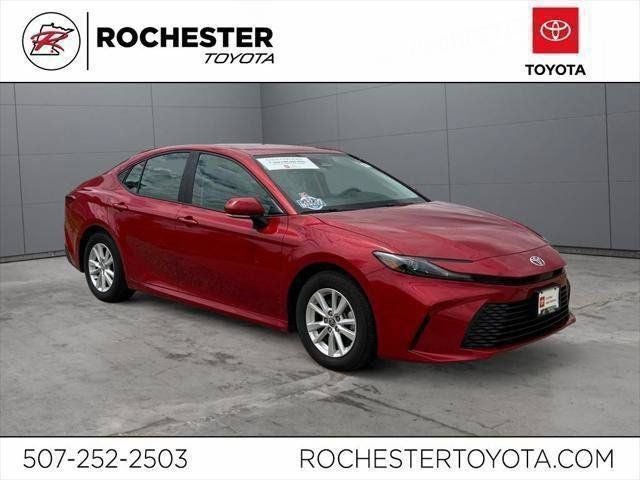 2025 Toyota Camry LE FWD