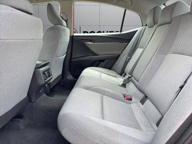 2025 Toyota Camry LE FWD