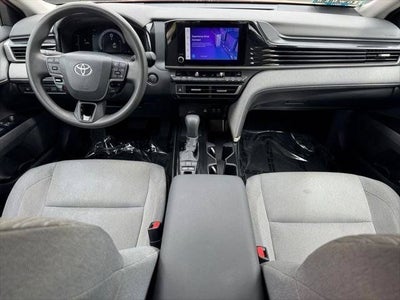 2025 Toyota Camry LE FWD