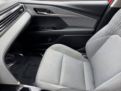 2025 Toyota Camry LE FWD