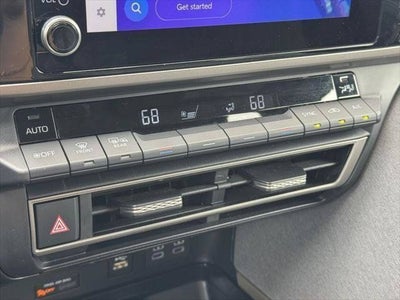 2025 Toyota Camry LE FWD