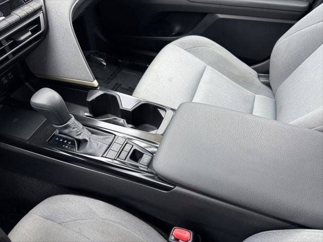 2025 Toyota Camry LE FWD