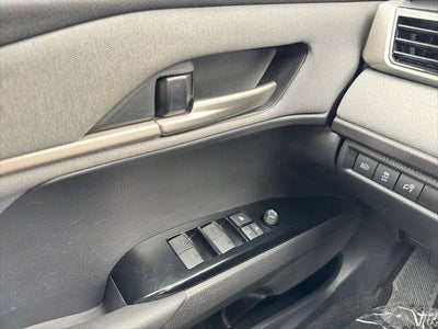 2025 Toyota Camry LE FWD