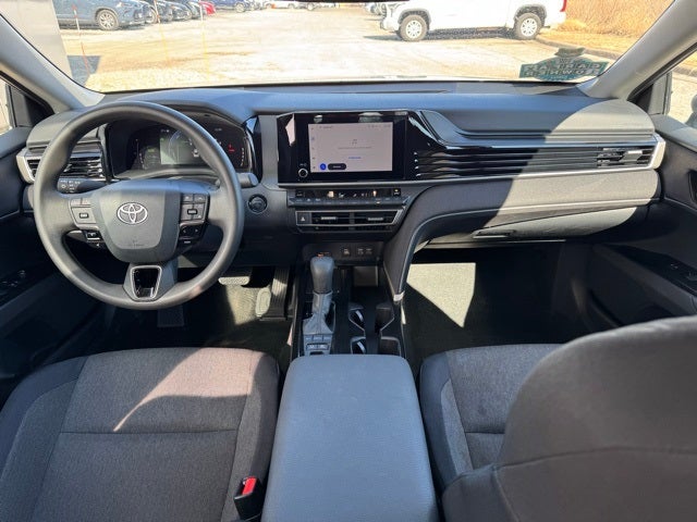 2025 Toyota Camry LE FWD