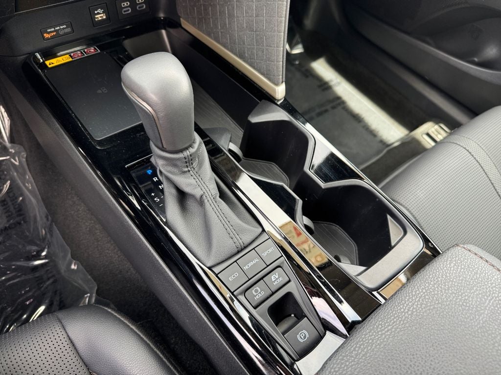 2025 Toyota Camry XLE FWD